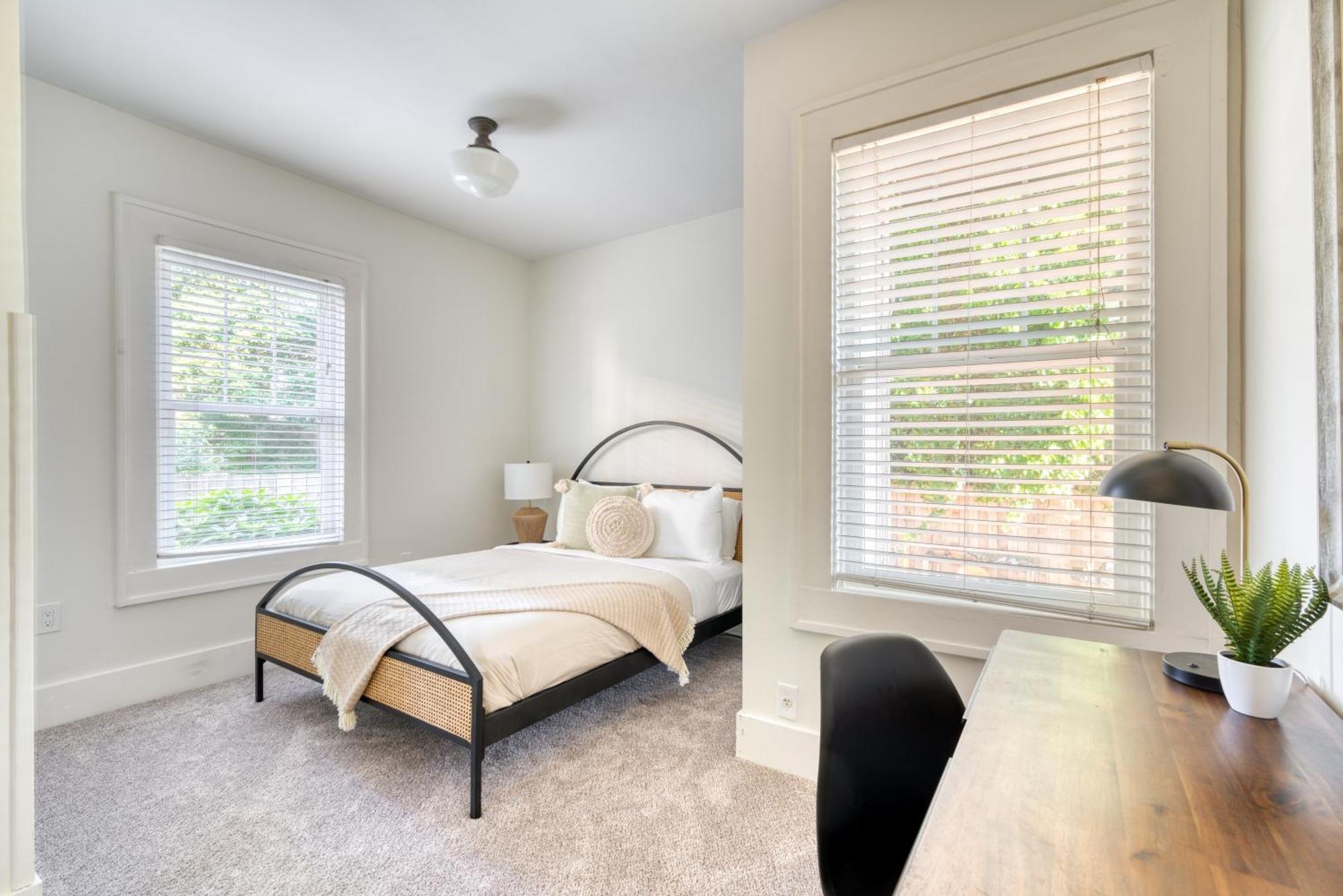 Collection - La Casa Burnside - Local Eateries, Shops, And Bars Holiday home Portland