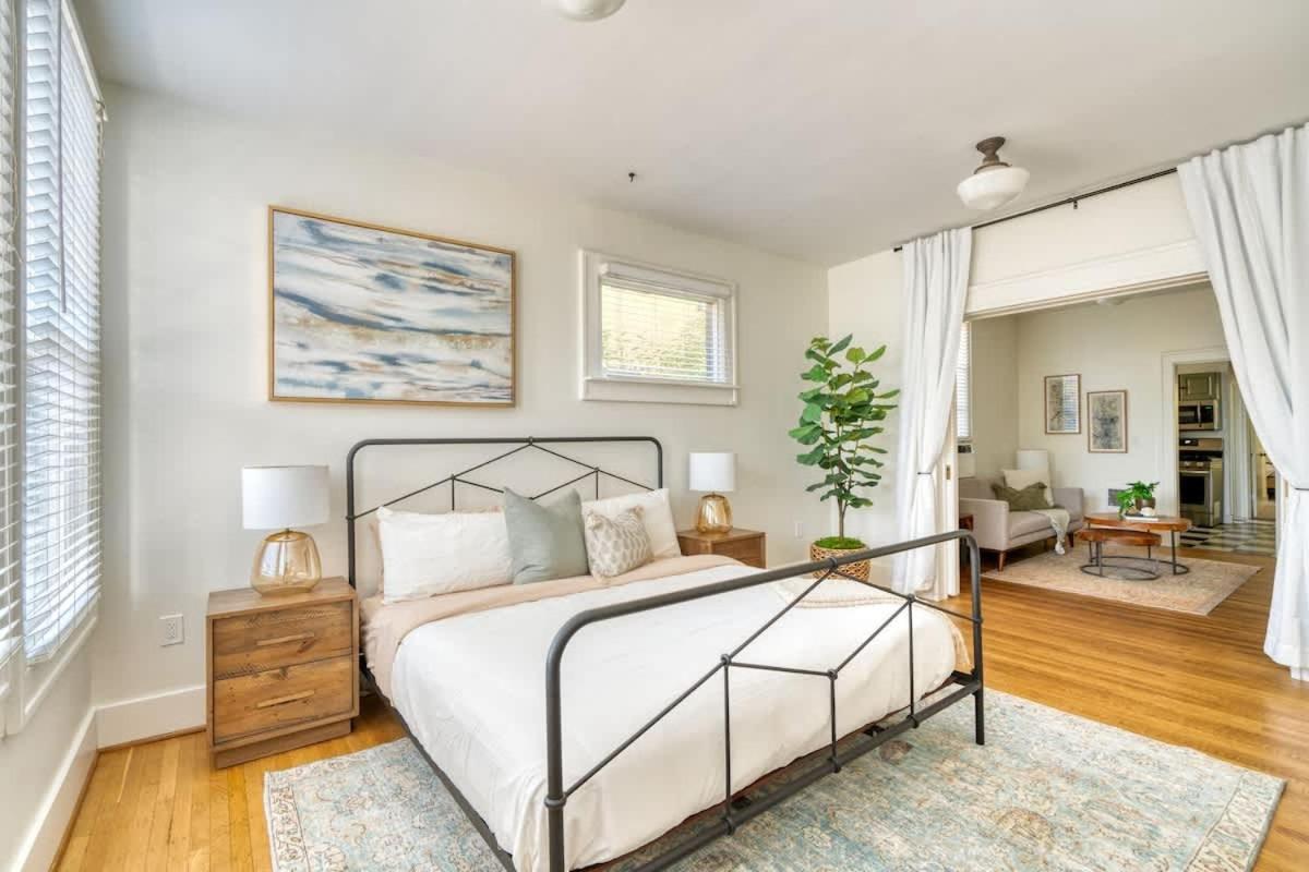 Apartment - La Casa Burnside - Local Eateries, Shops, And Bars